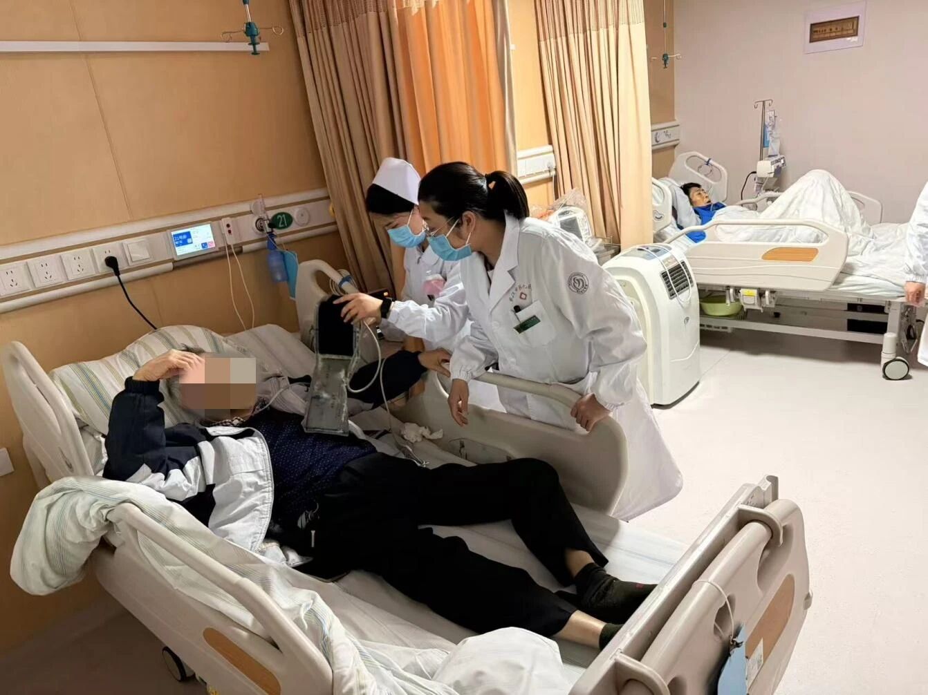 微信图片_2025-11-24_090800_289.jpg 微信图片_2025-11-24_090800_289.jpg